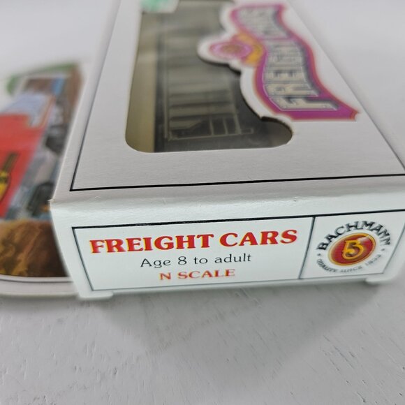 Bachmann Train N Scale 47ft Covered 70 Ton Hopper Wabash Railroad RR #73661 - Picture 4 of 6